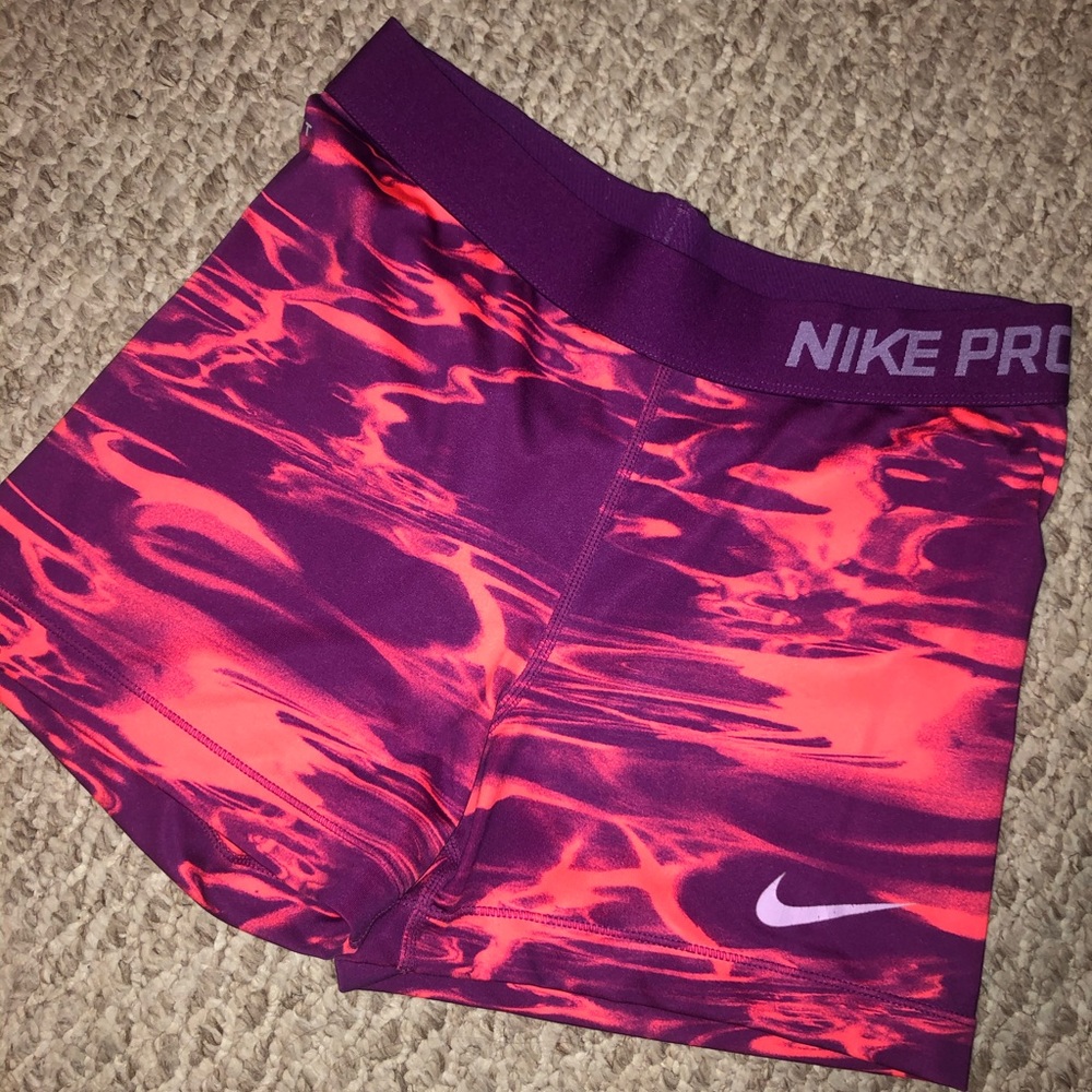 Marbled nike pro spandex!